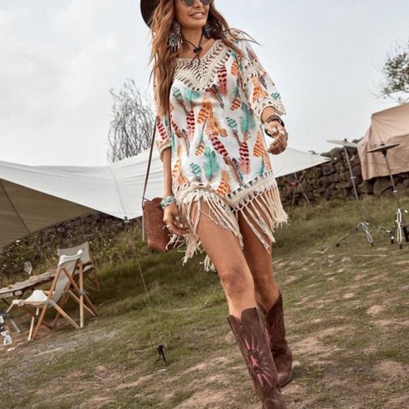 Boho Tribal Feather Print Fringe Detail TOp - Picture 4 of 8